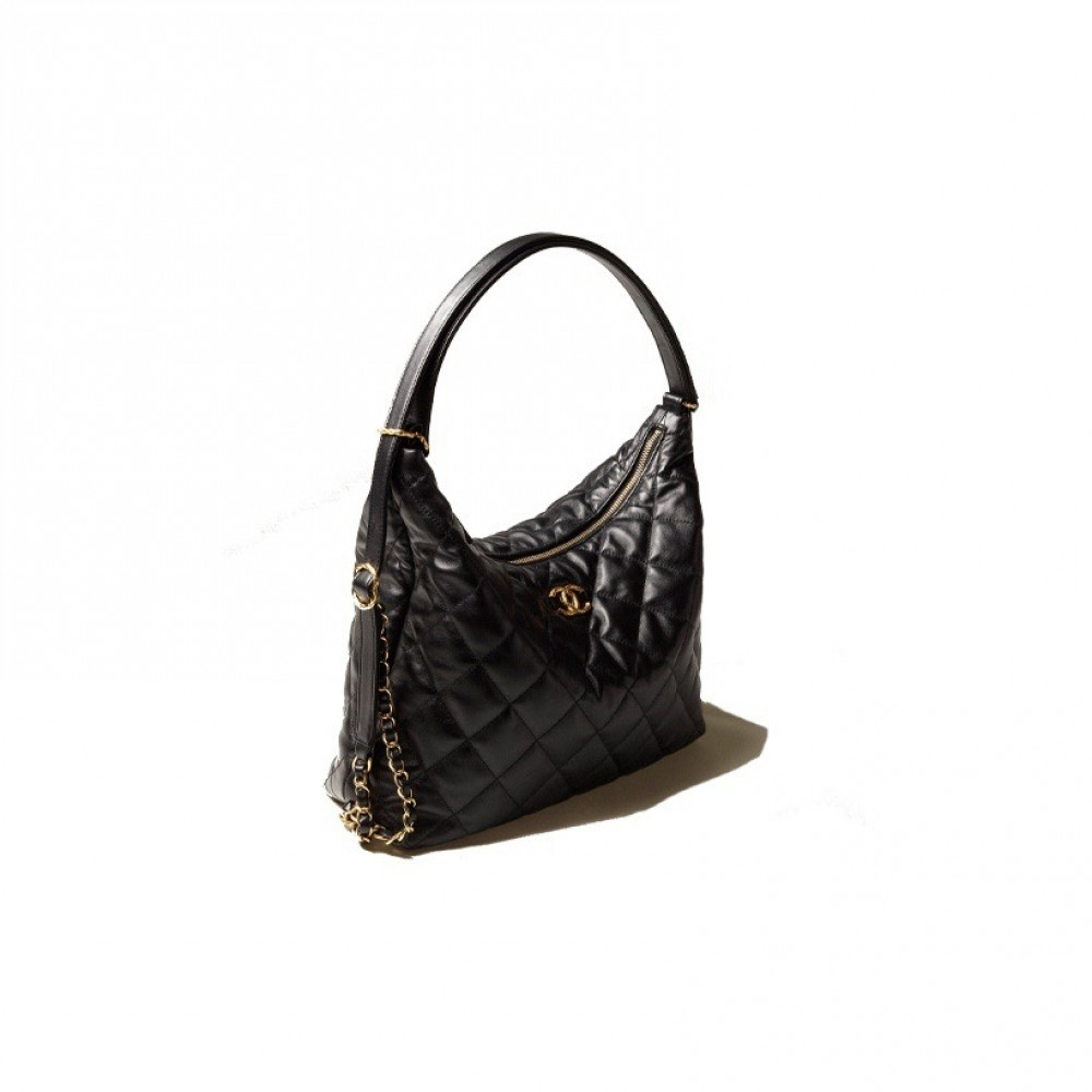 Chanel 22B Maxi Hobo