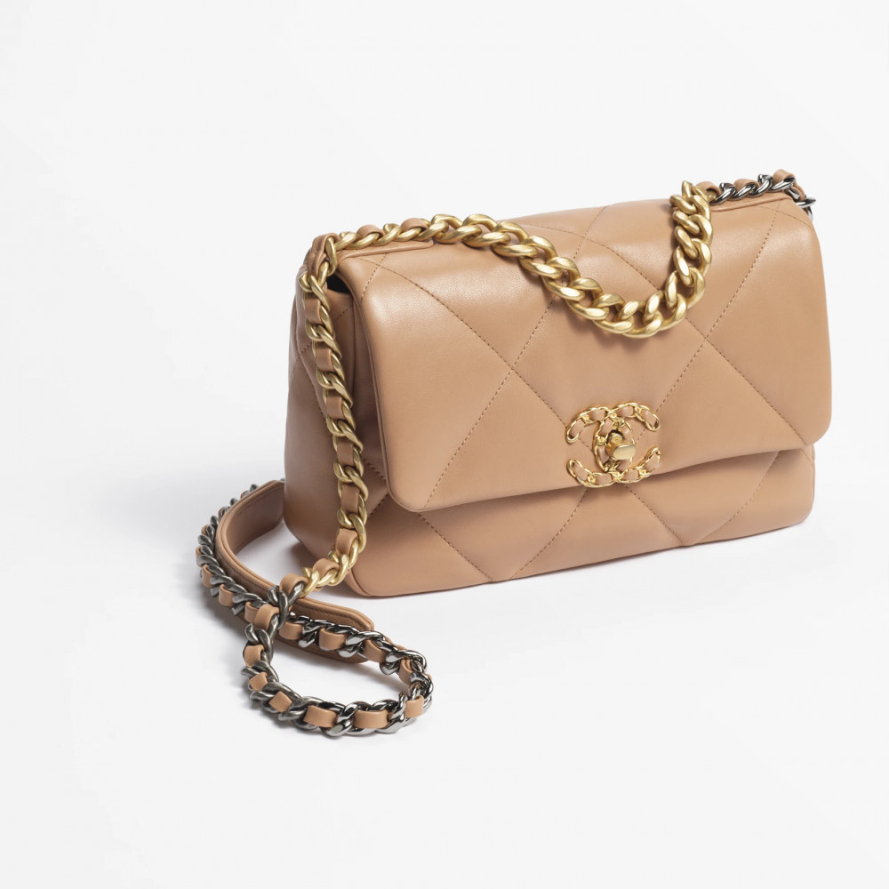 Chanel19 Handbag Caramel