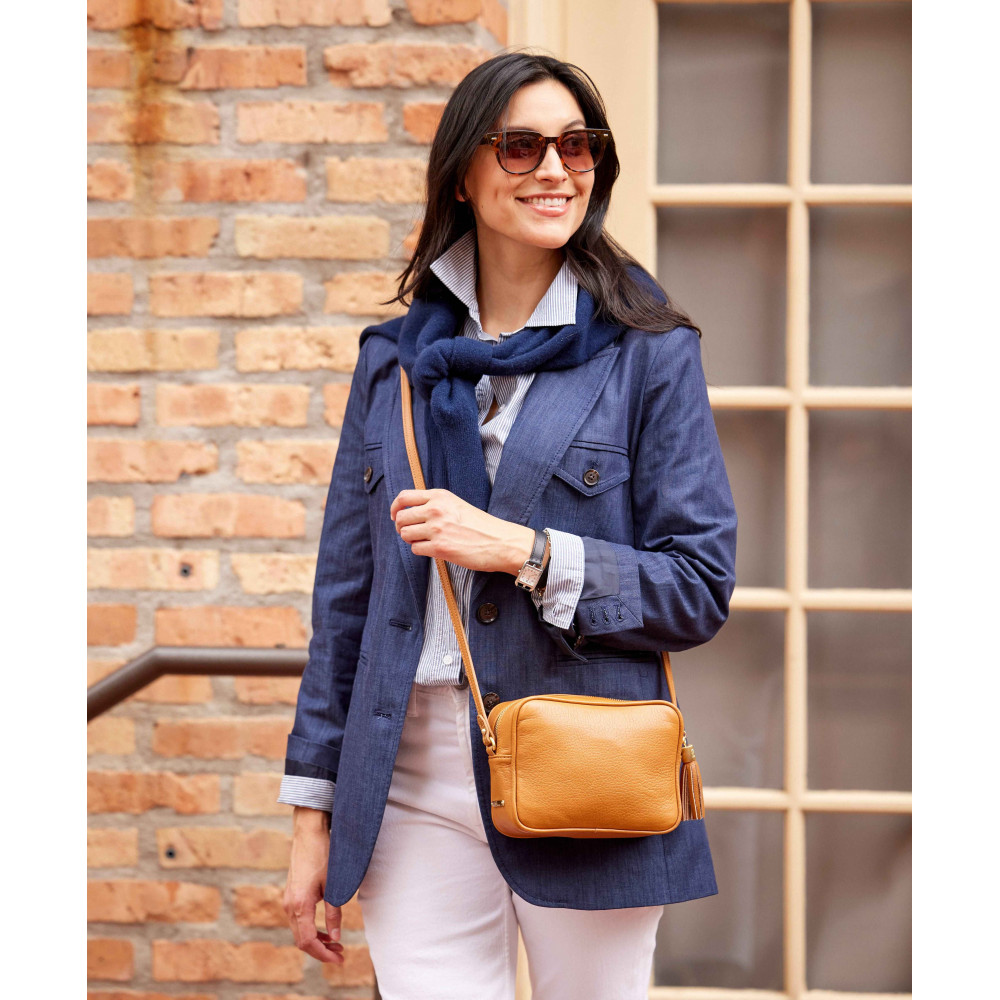 Ivy Mode Crossbody