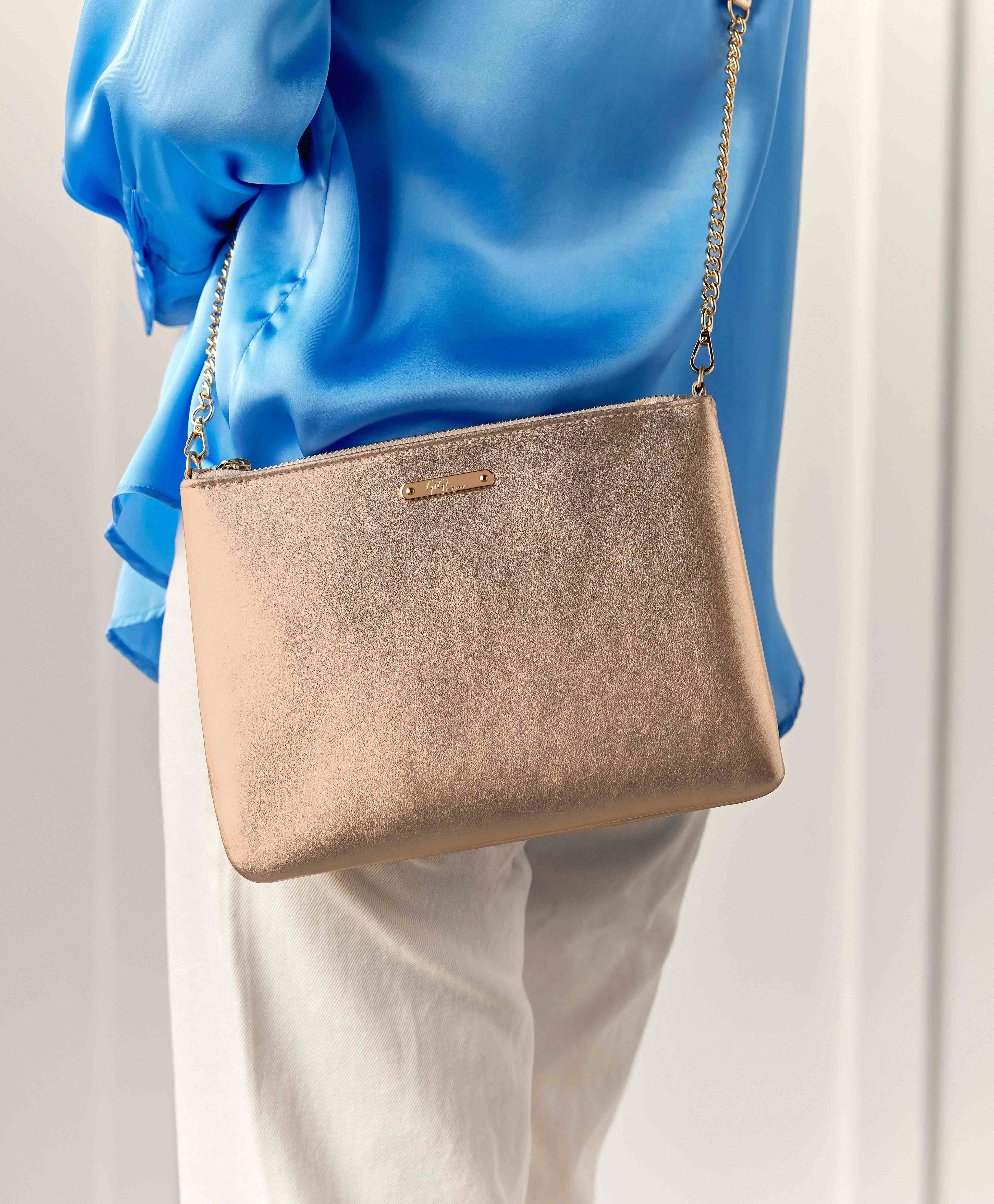 Chaud Tradition Crossbody