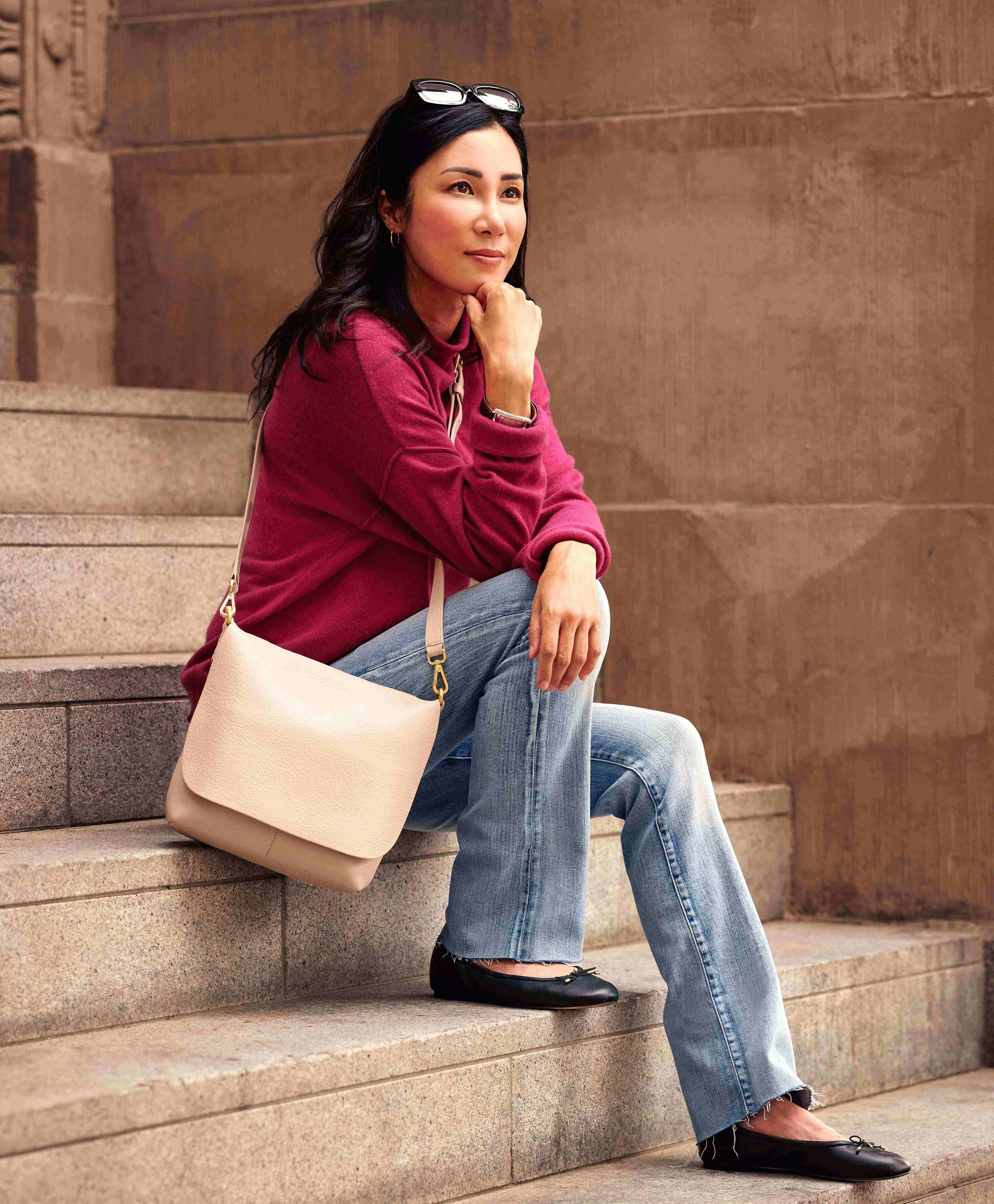 Anterieur Lapel Crossbody