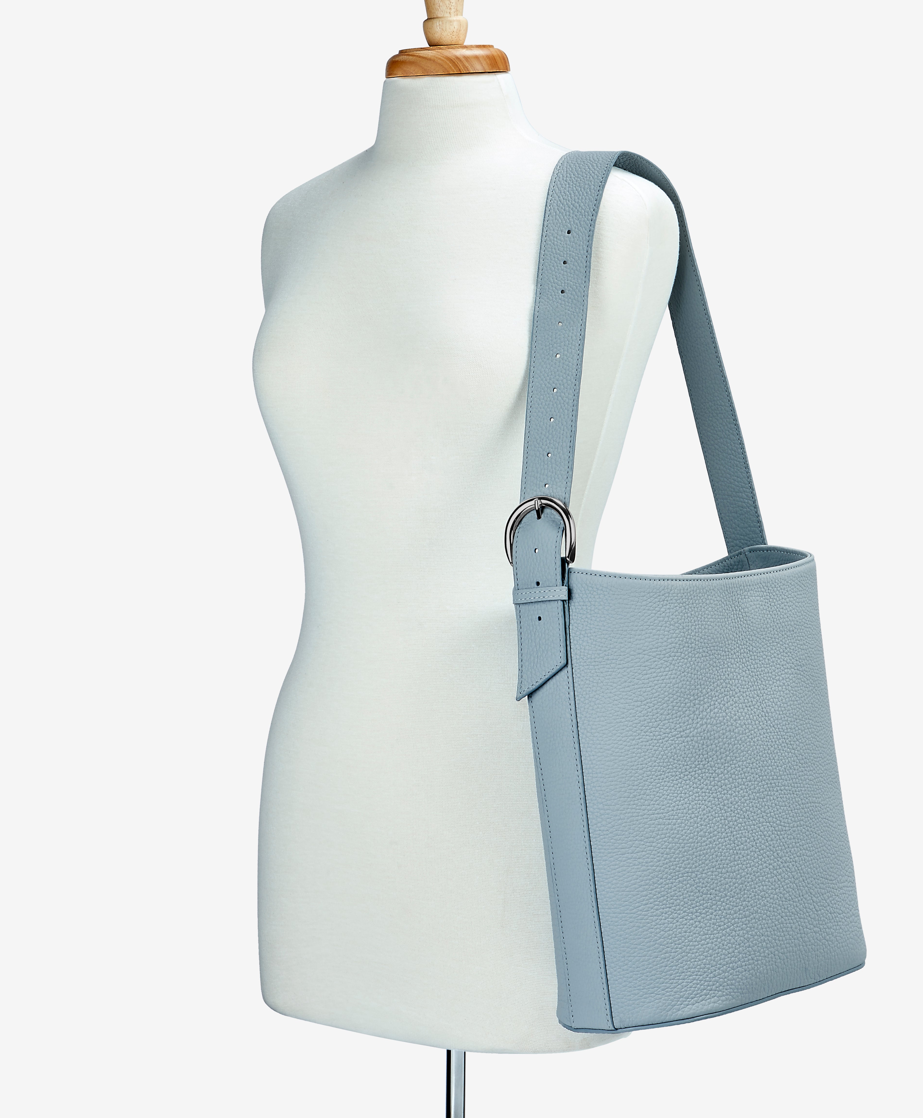 Ballad Studio Bucket Bag