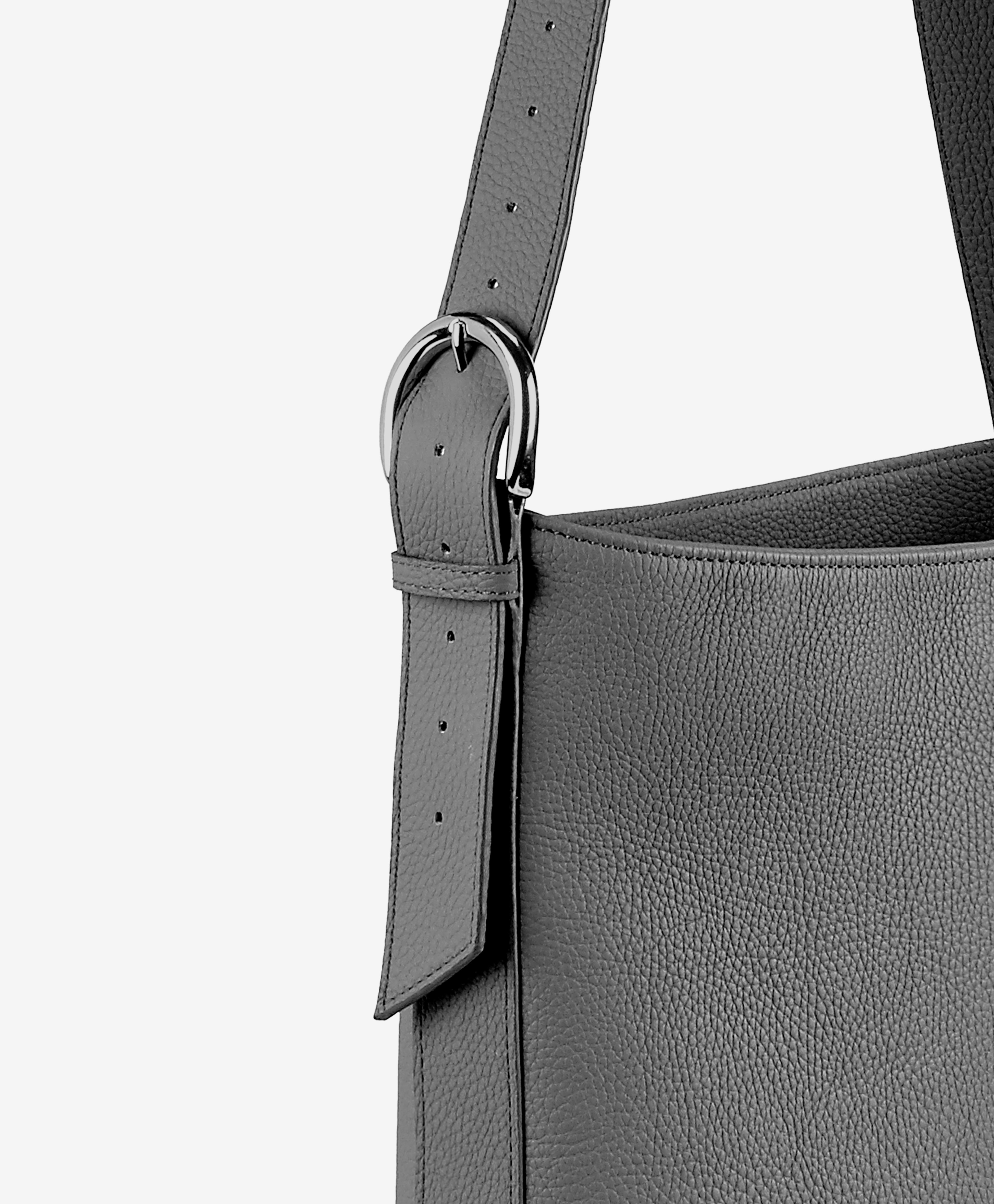 Ballad Studio Bucket Bag