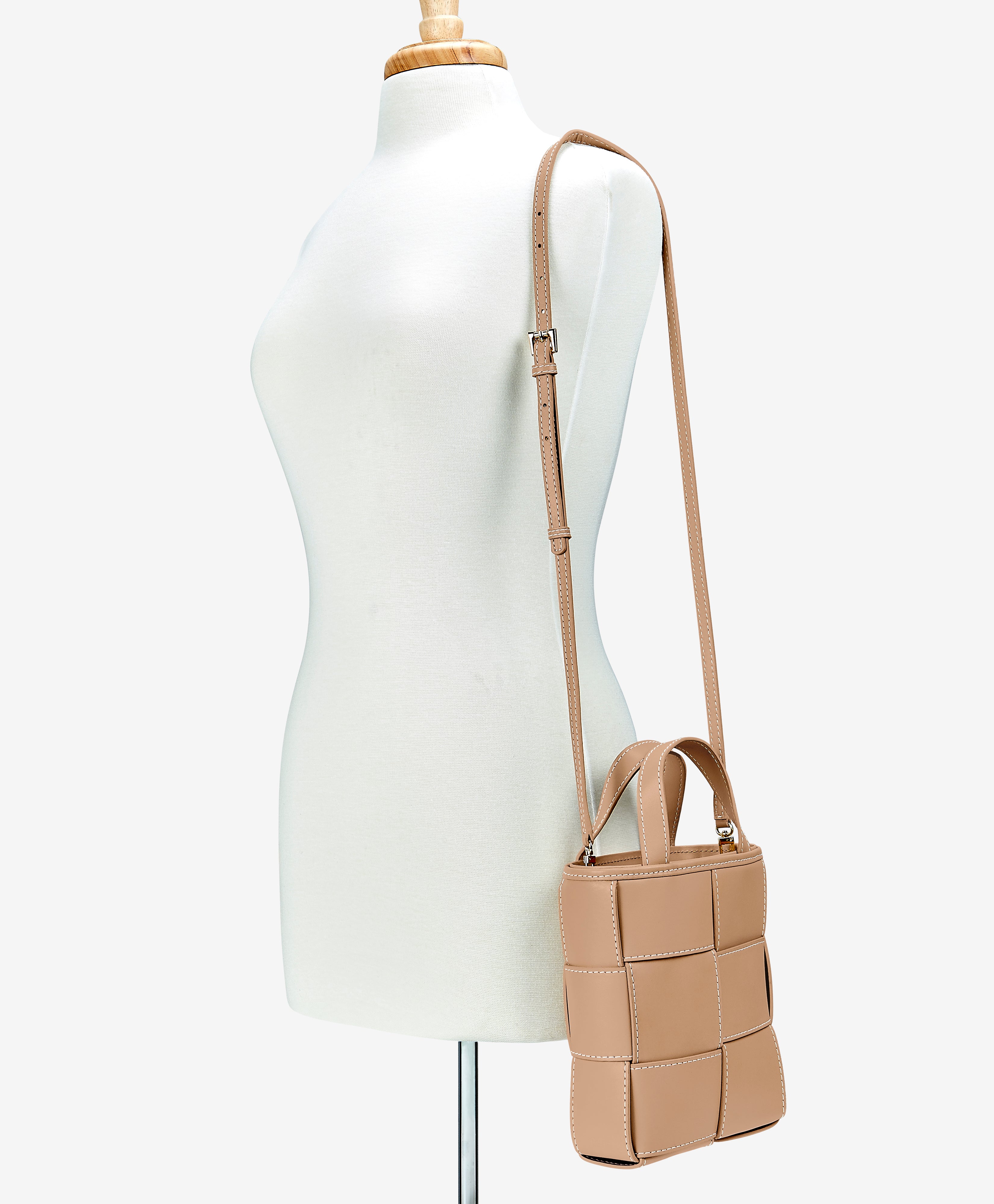 Chic Fitted Mini Shopper