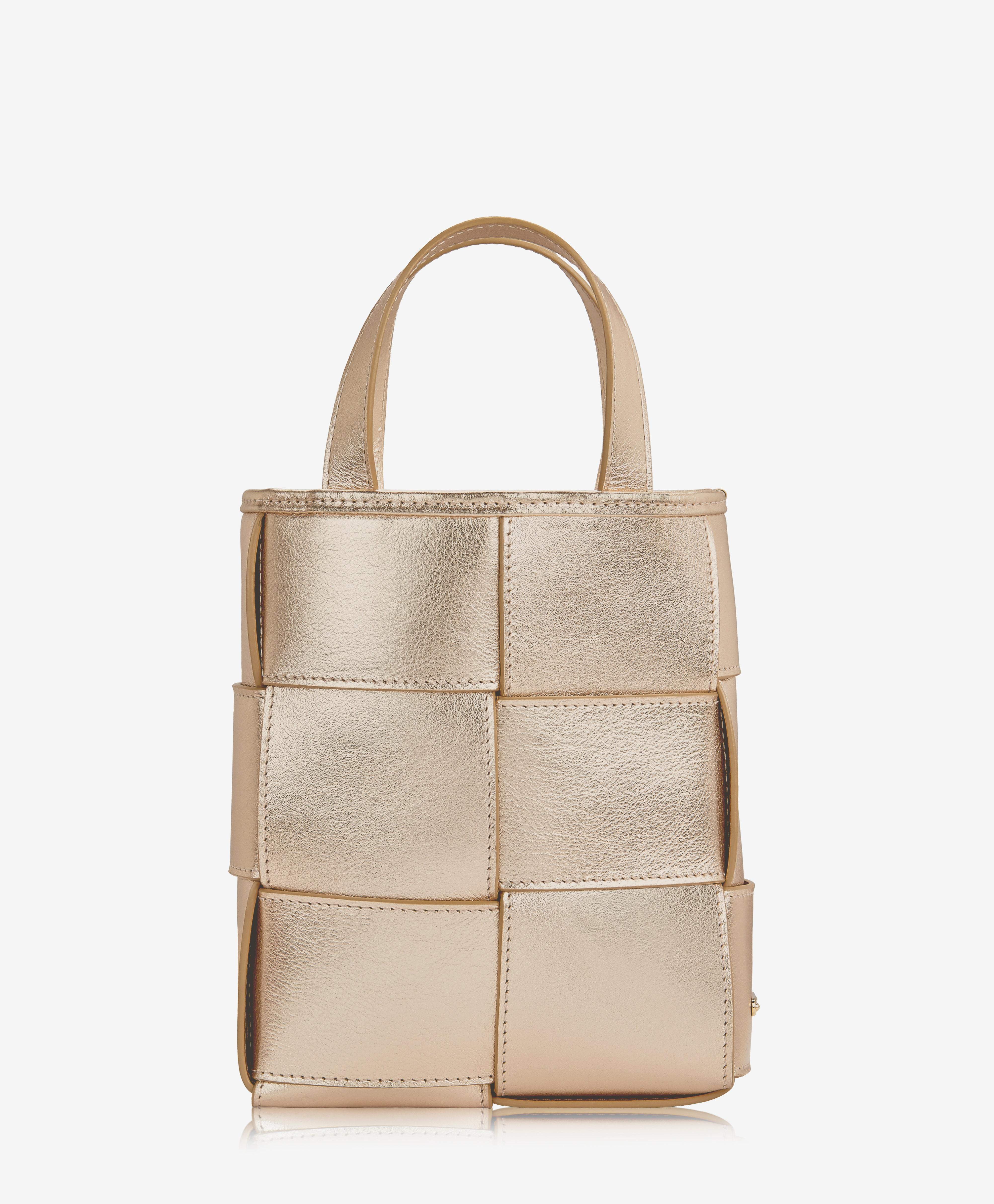 Chic Fitted Mini Shopper