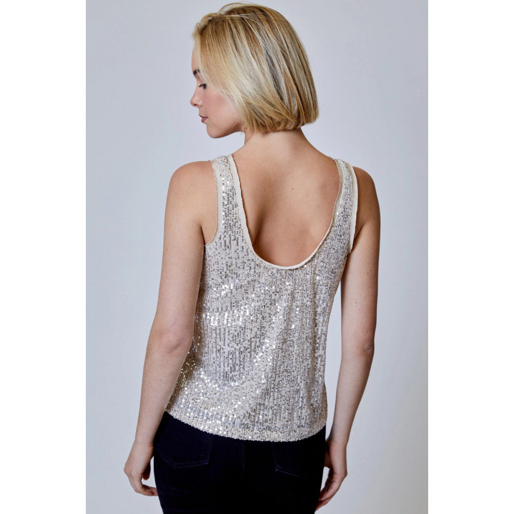 Tan Tank