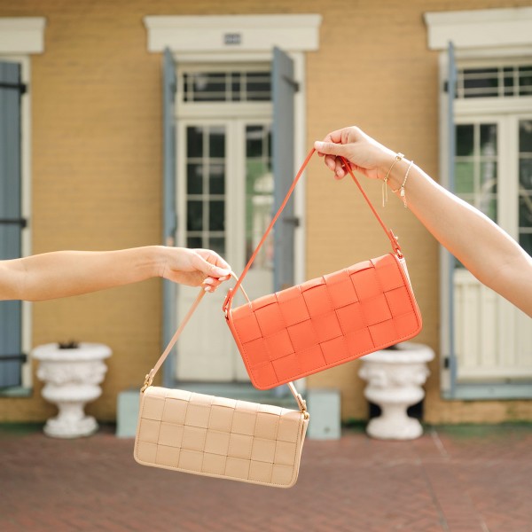 Heavenly Fluid Shoulder Bag