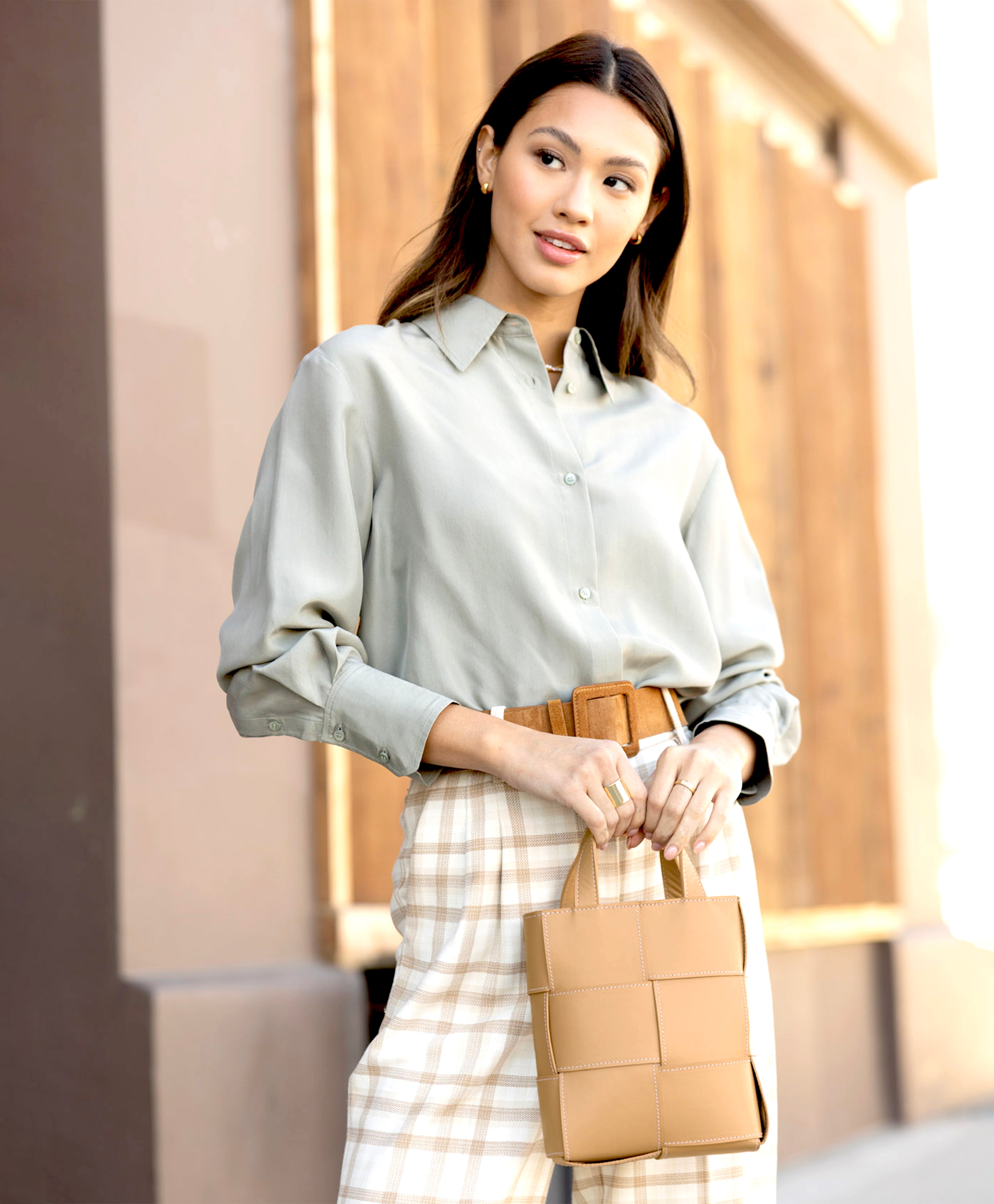 Chic Fitted Mini Shopper