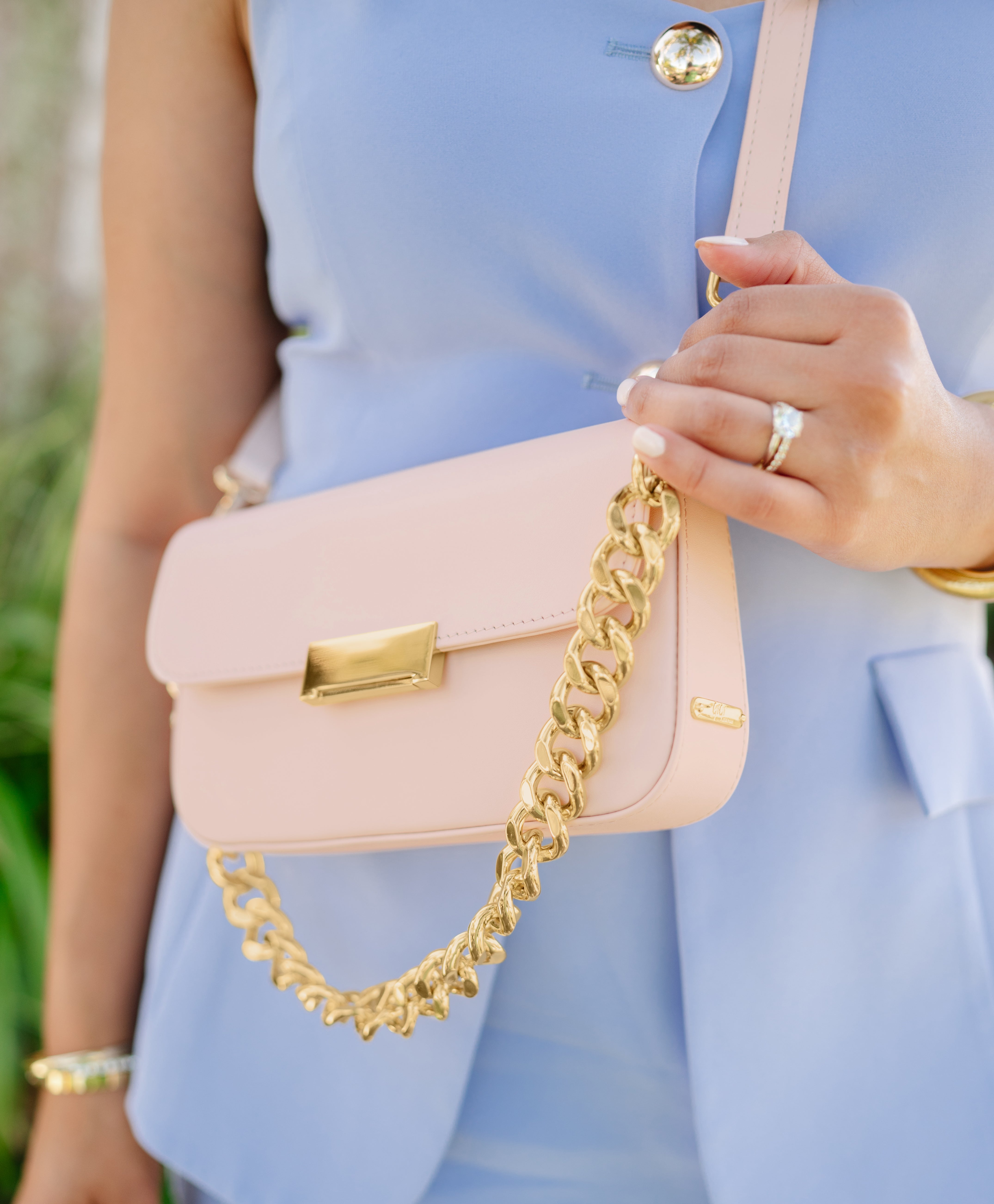 Curious Wild Shoulder Bag