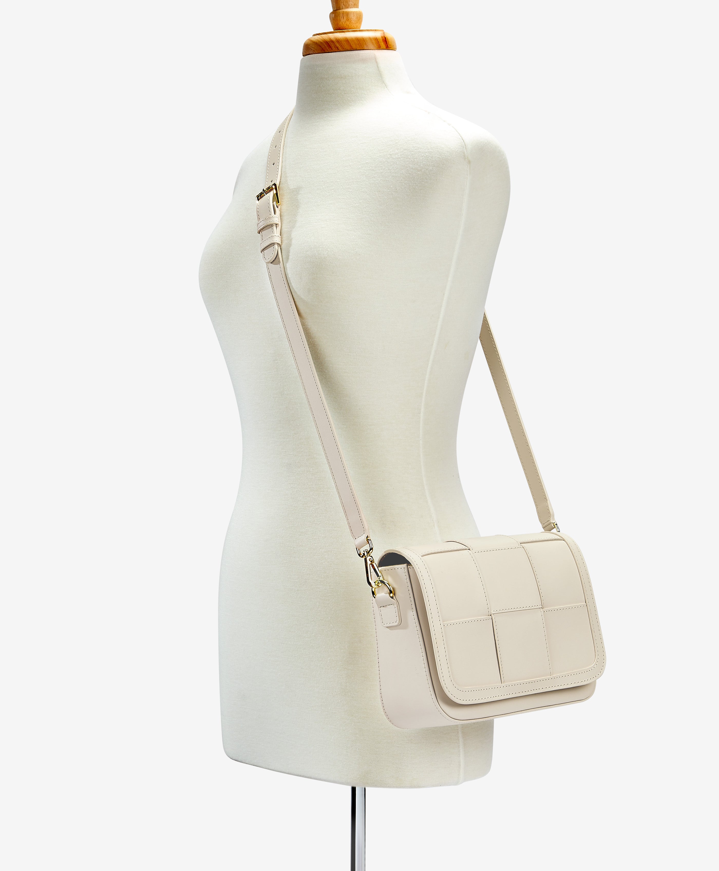 Invisible Retro Crossbody