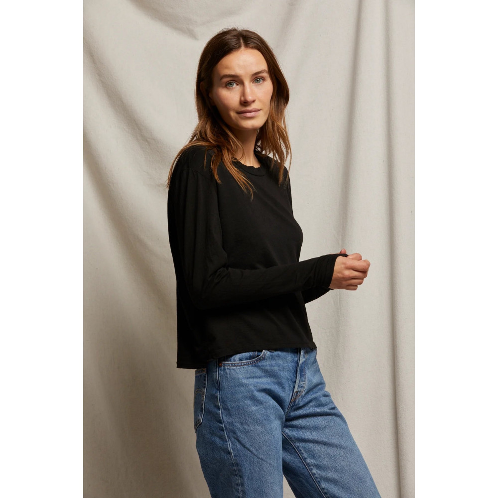 Grand Long Sleeve Crew Tee