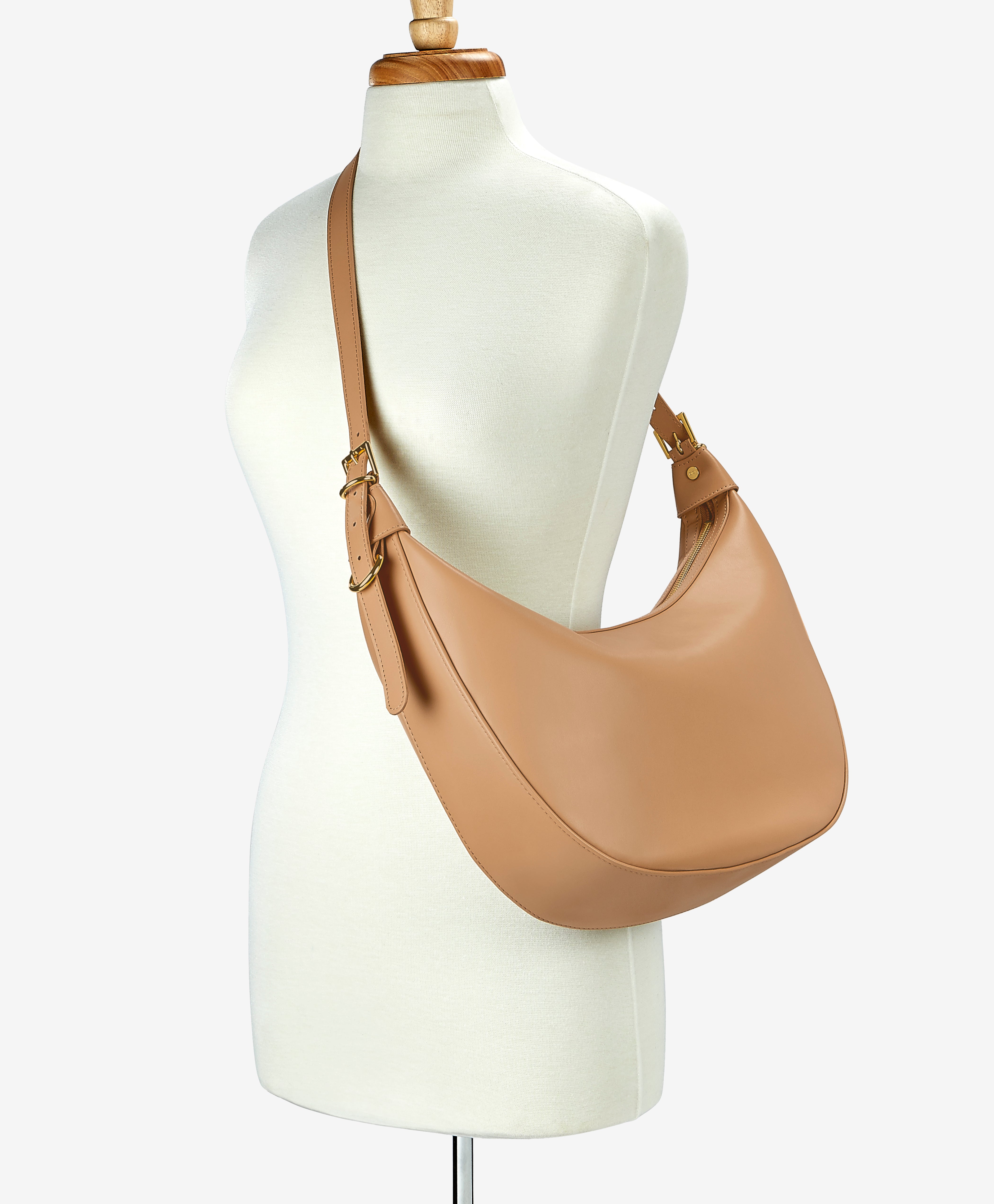 Penumbra Cuff Hobo