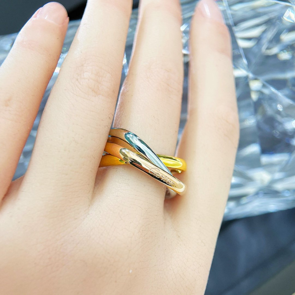 Cartier Ring, 3 Square Loops