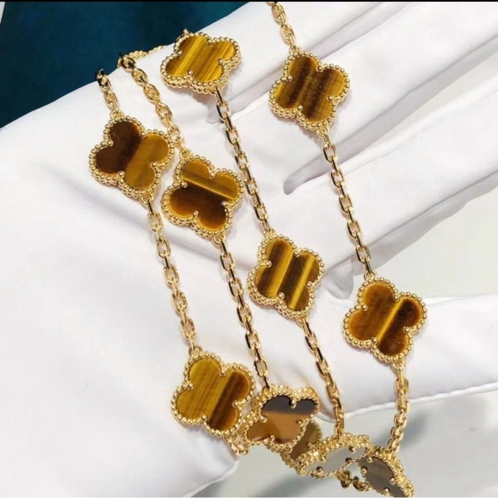 Clover Vintage Alhambra Twenty Flower Necklace