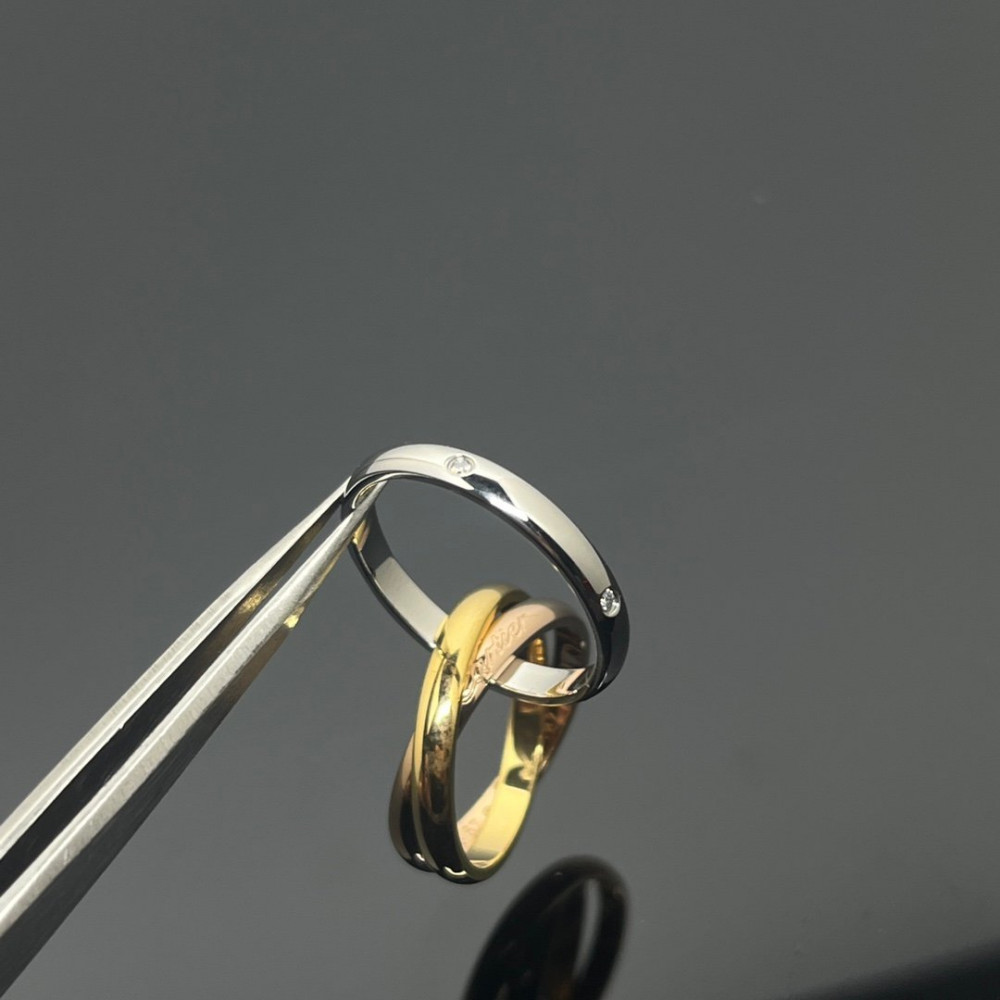 Cartier Ring, 3 Circle With Diamond
