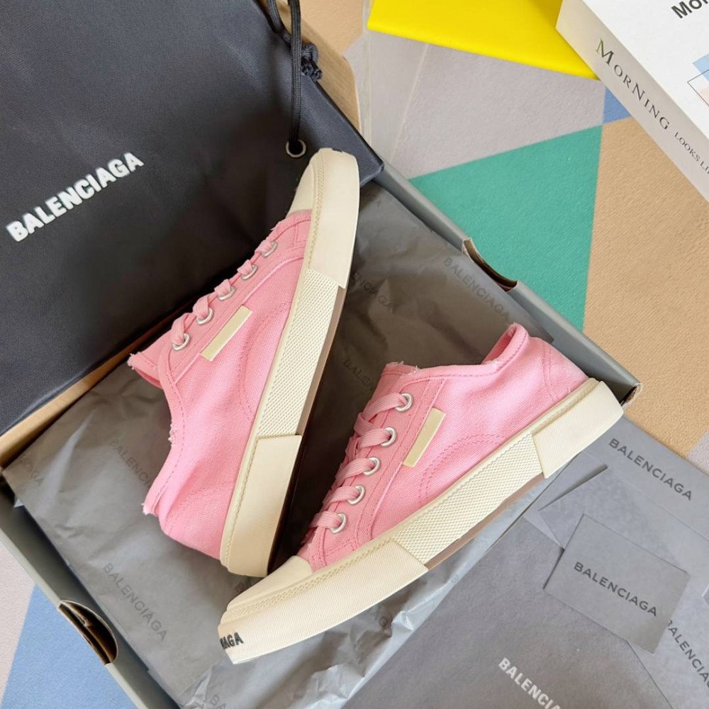Balenciaga Paris