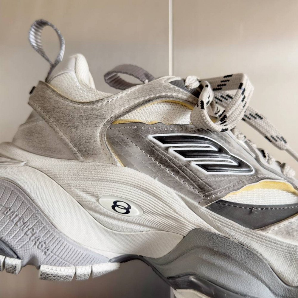 Balenciaga Cargo