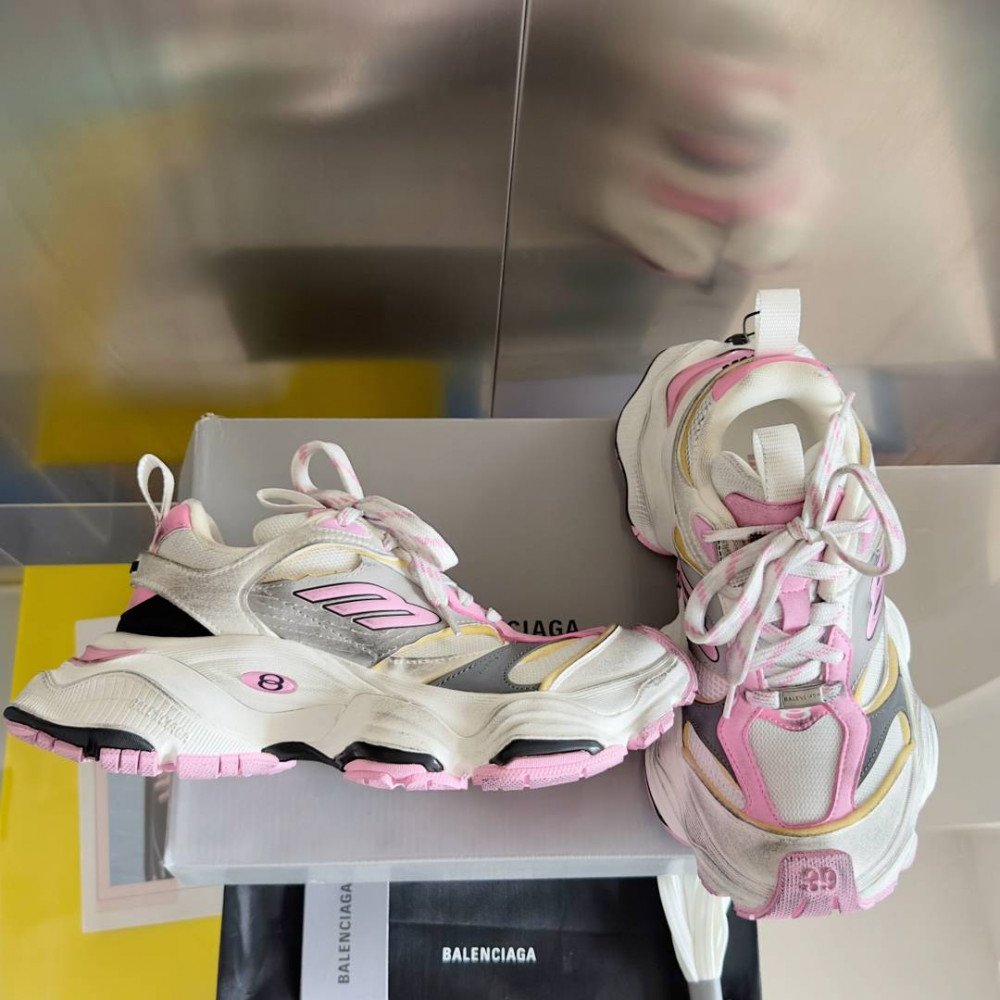 Balenciaga Cargo