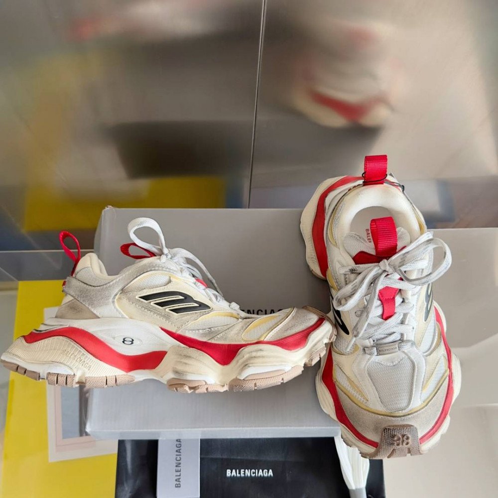 Balenciaga Cargo