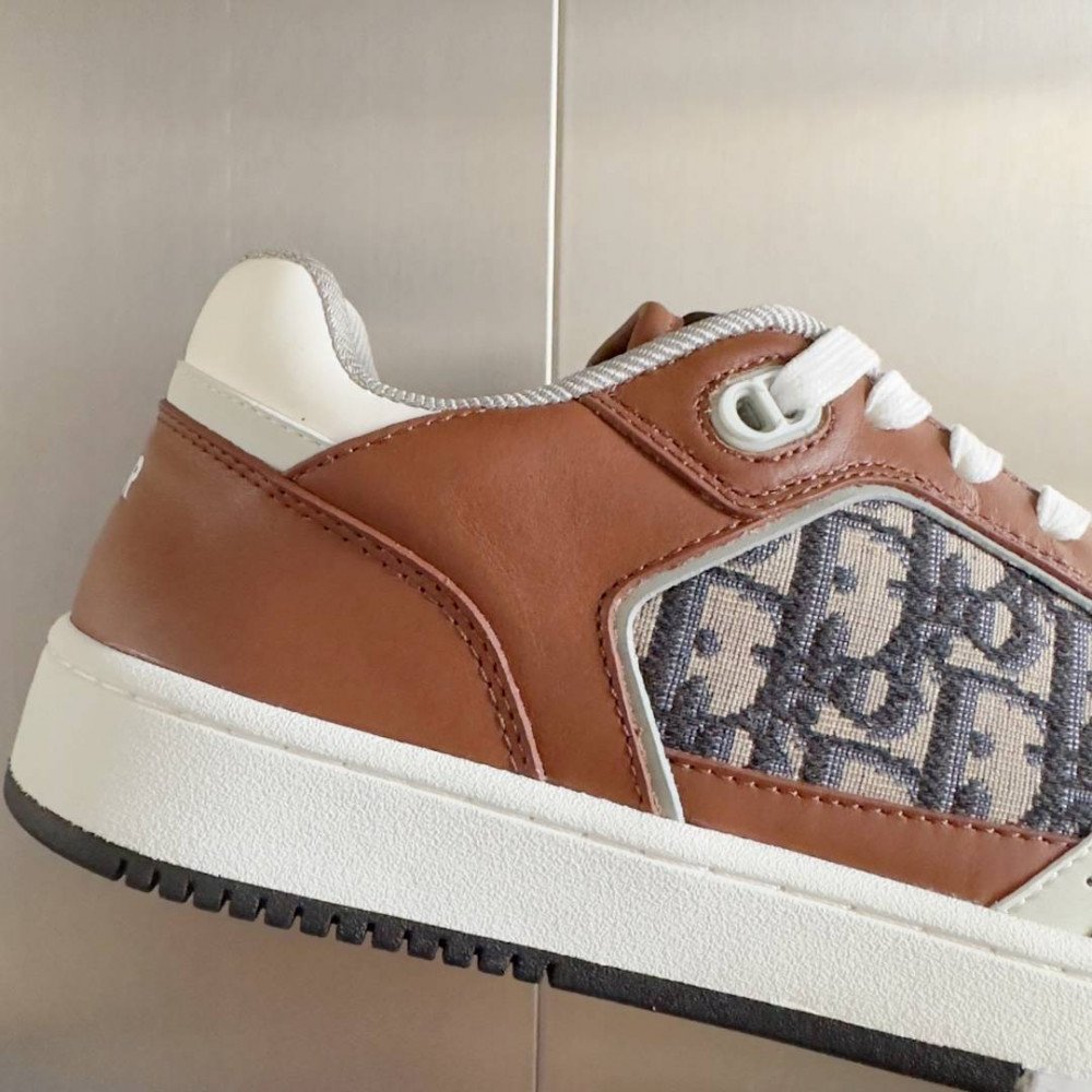 DIOR B27