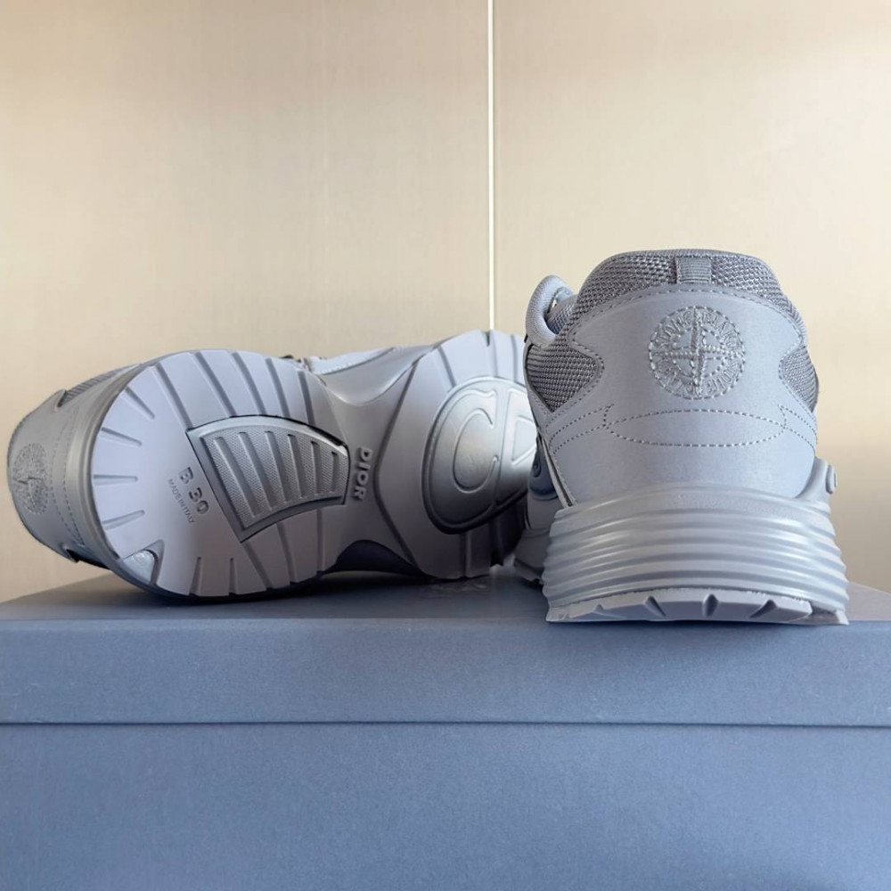 Dior B30