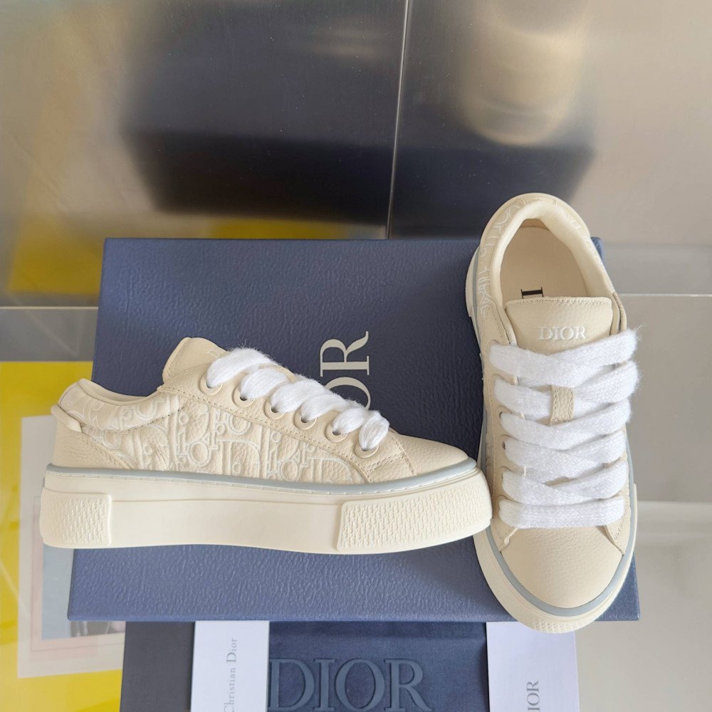 Dior B33