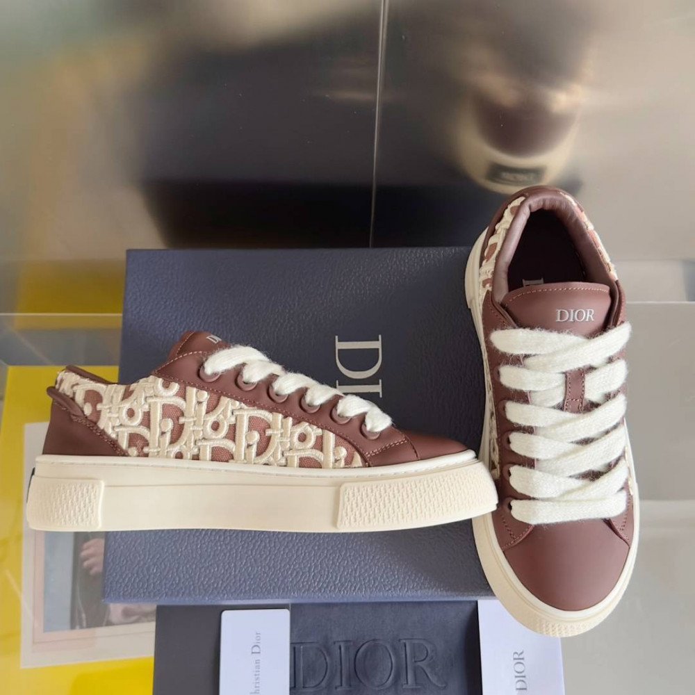 Dior B33