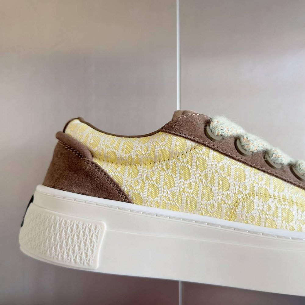 Dior B33