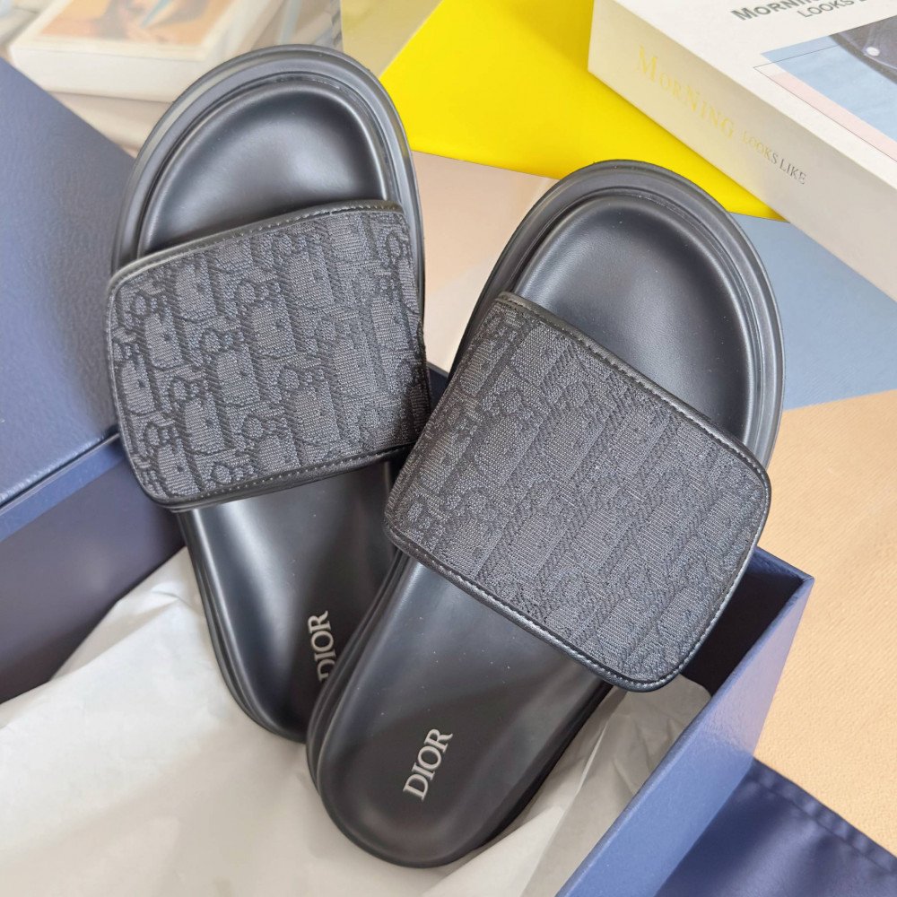 Dior Aqua Slippers