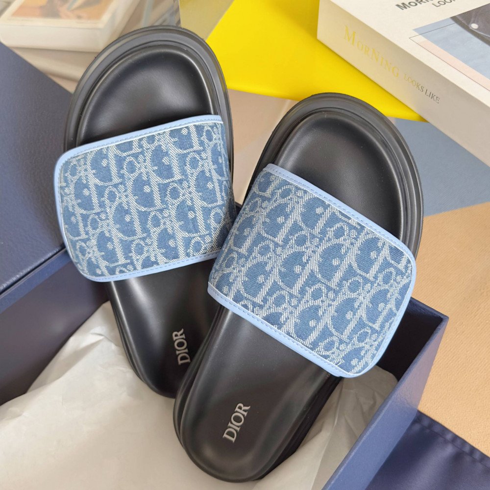 Dior Aqua Slippers