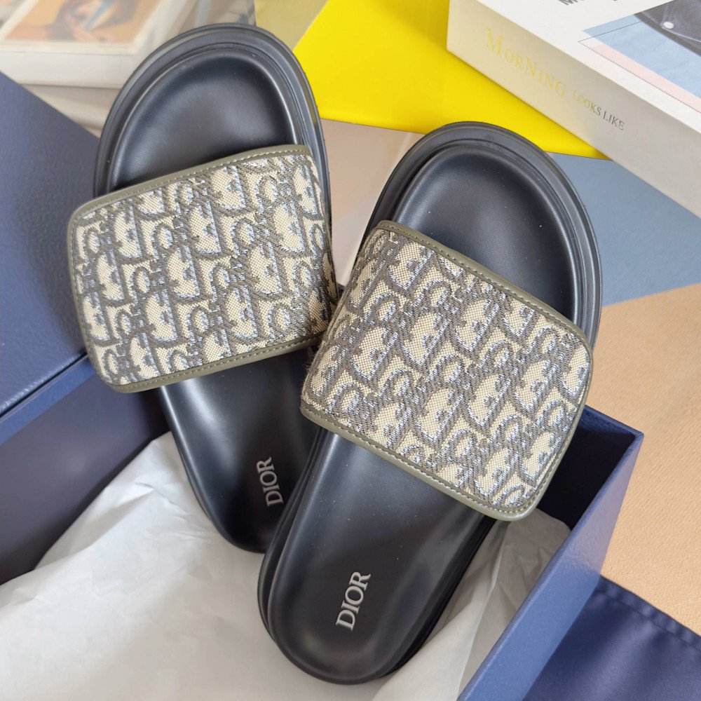 Dior Aqua Slippers