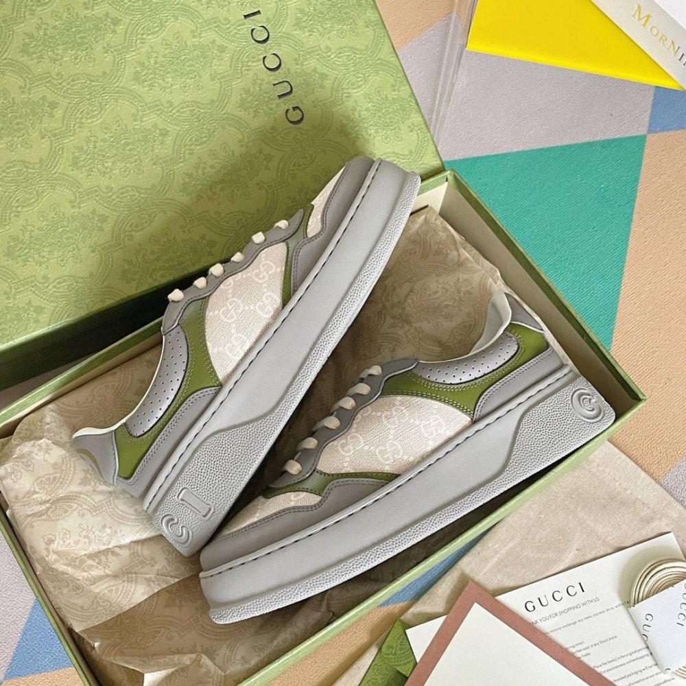 Gucci Chunky B-7