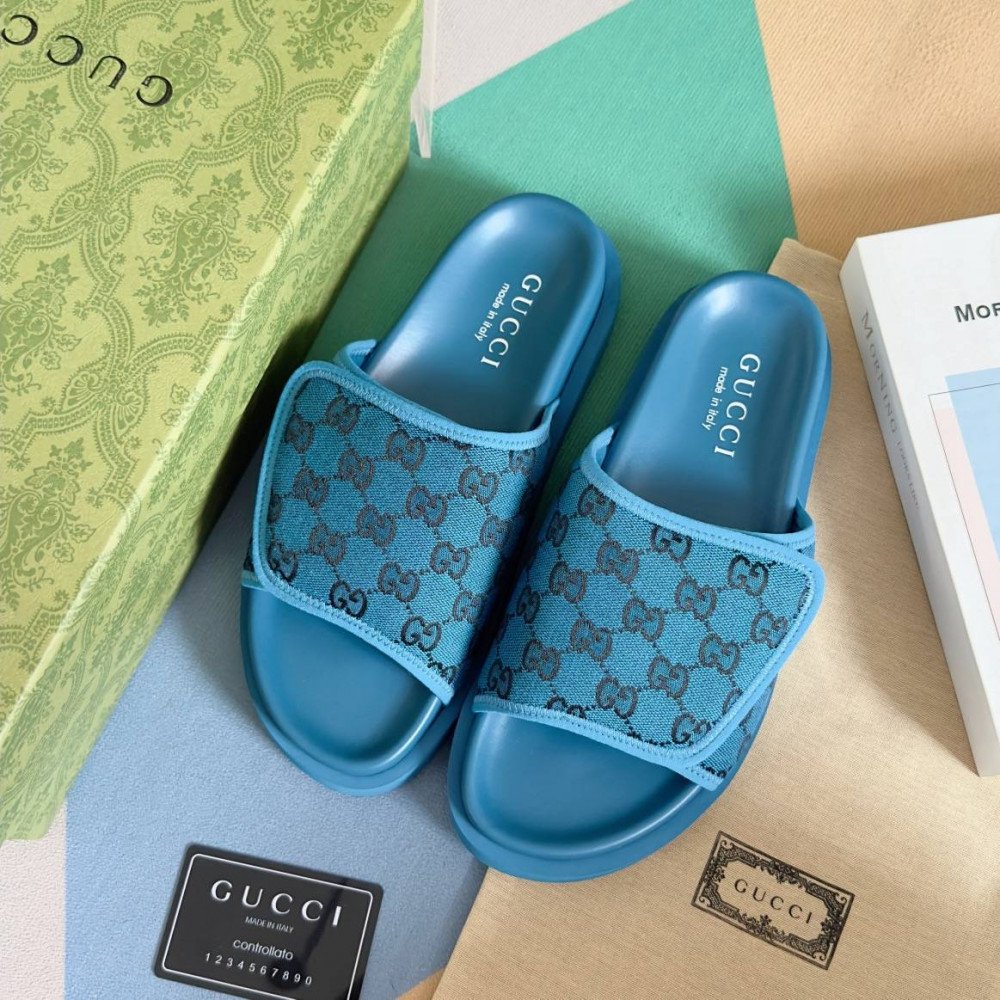 Gucci Slippers-10