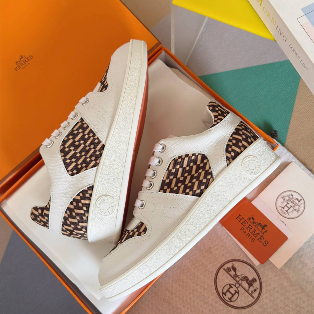 (wnms) Boomerang sneaker