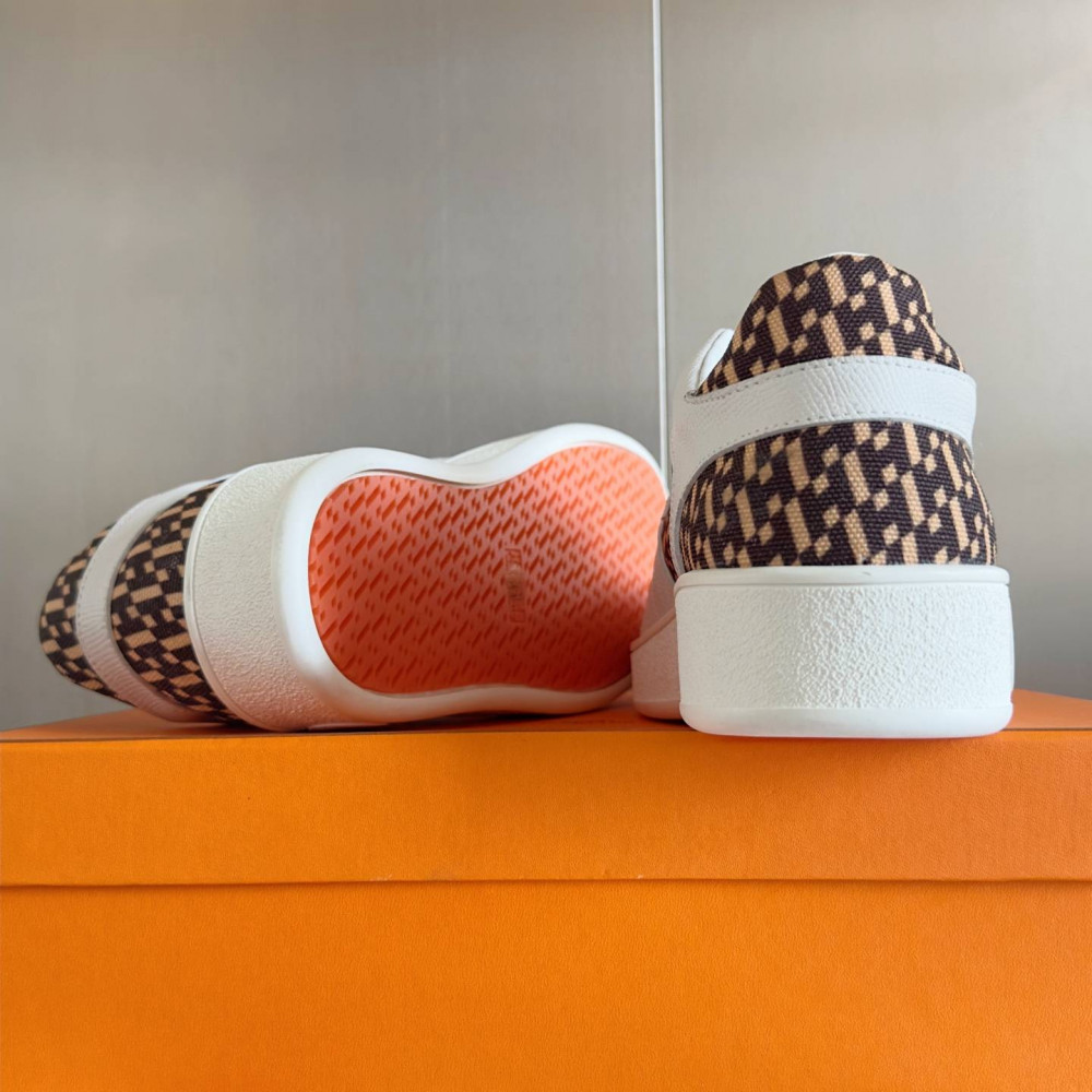 (wnms) Boomerang sneaker