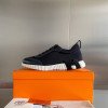 Bouncing Sneaker