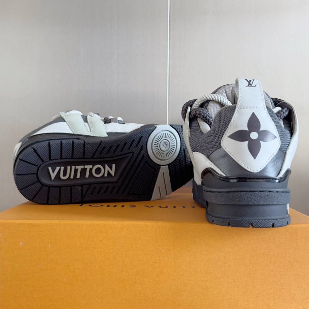 LV Skate Sneaker Black & White LV Skate Sneaker Black & White