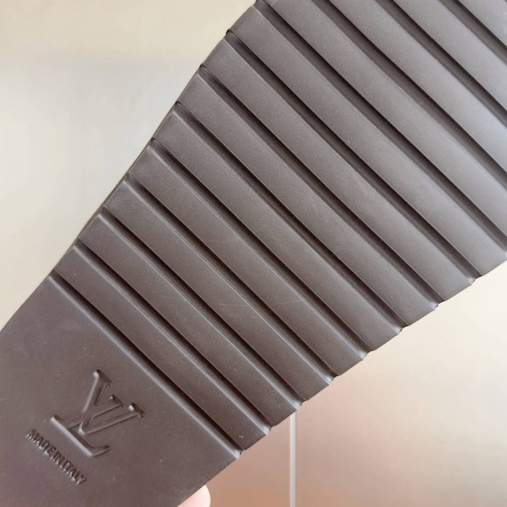 LV Miami Velcro slippers-4