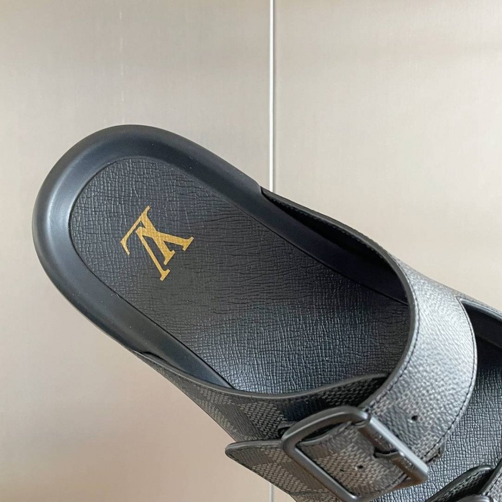 LV Trainer Slipper-2