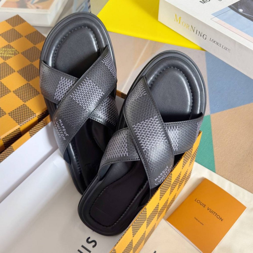 LV Venice Slipper-19