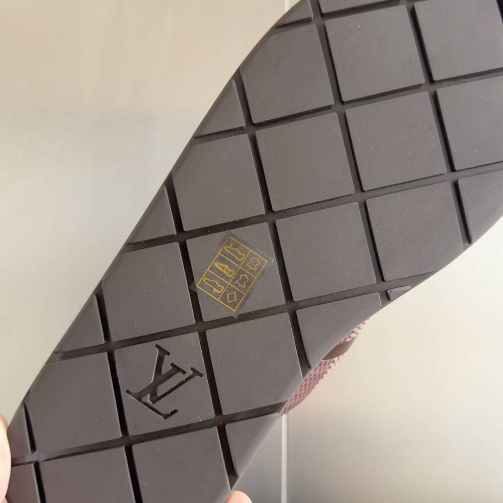 LV Venice Slipper-22
