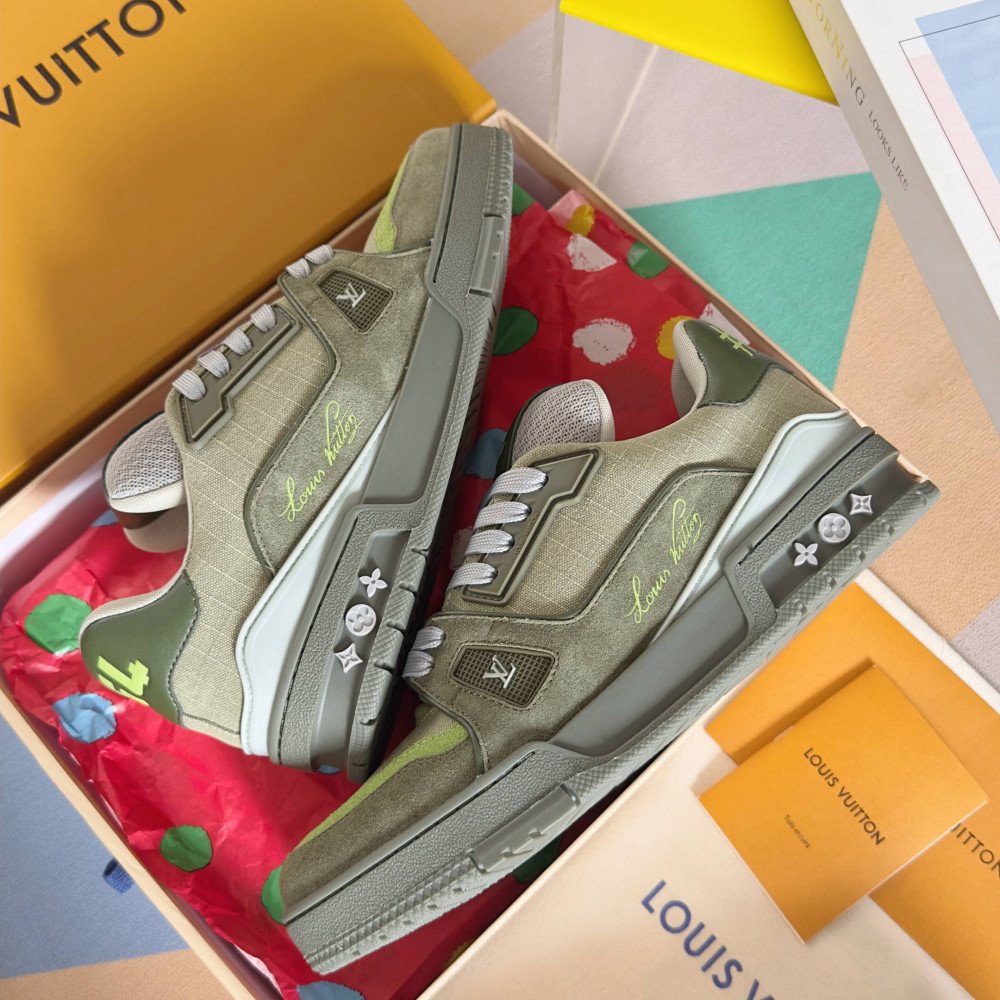 LV Trainer Sneaker Green-025