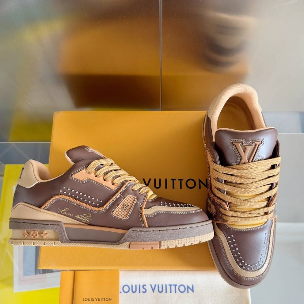 LV Trainer Sneaker Brown-040