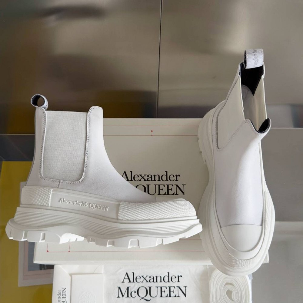 Alexander McQueen Tread Slick