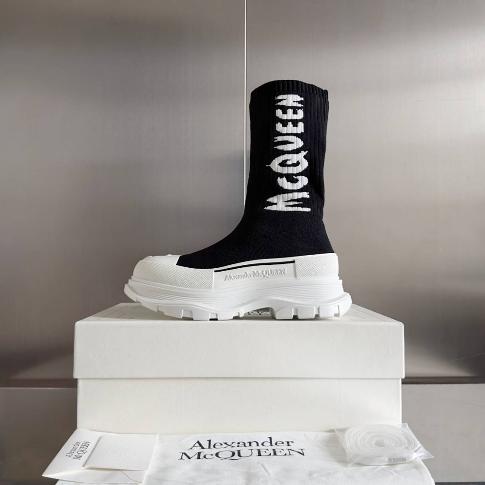Alexander McQueen Tread Slick