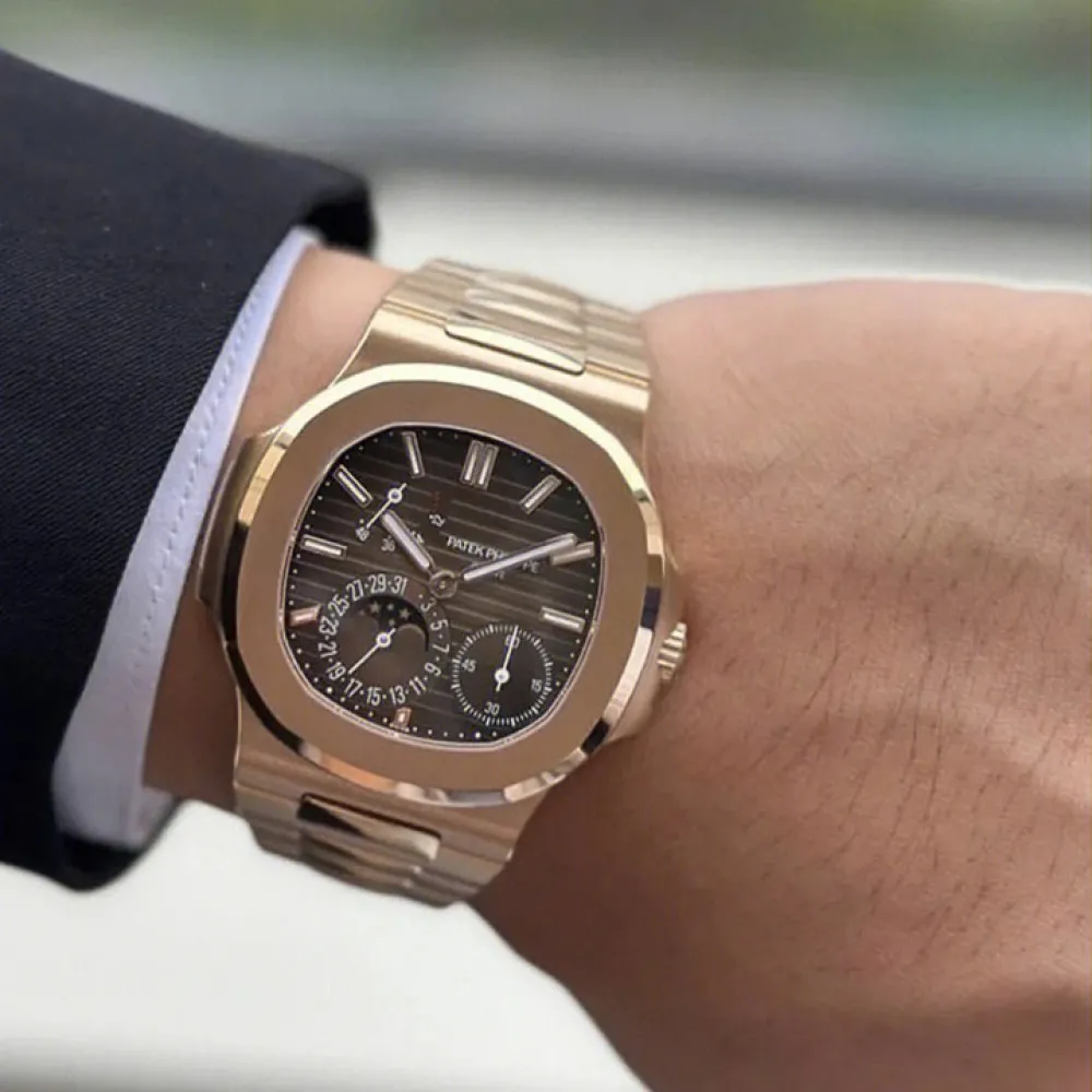 5712/1R Patek Philippe- Nautilus