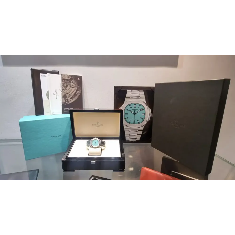 Patek Philippe (Commemorative Edition) Nautilus 5711/1A-018