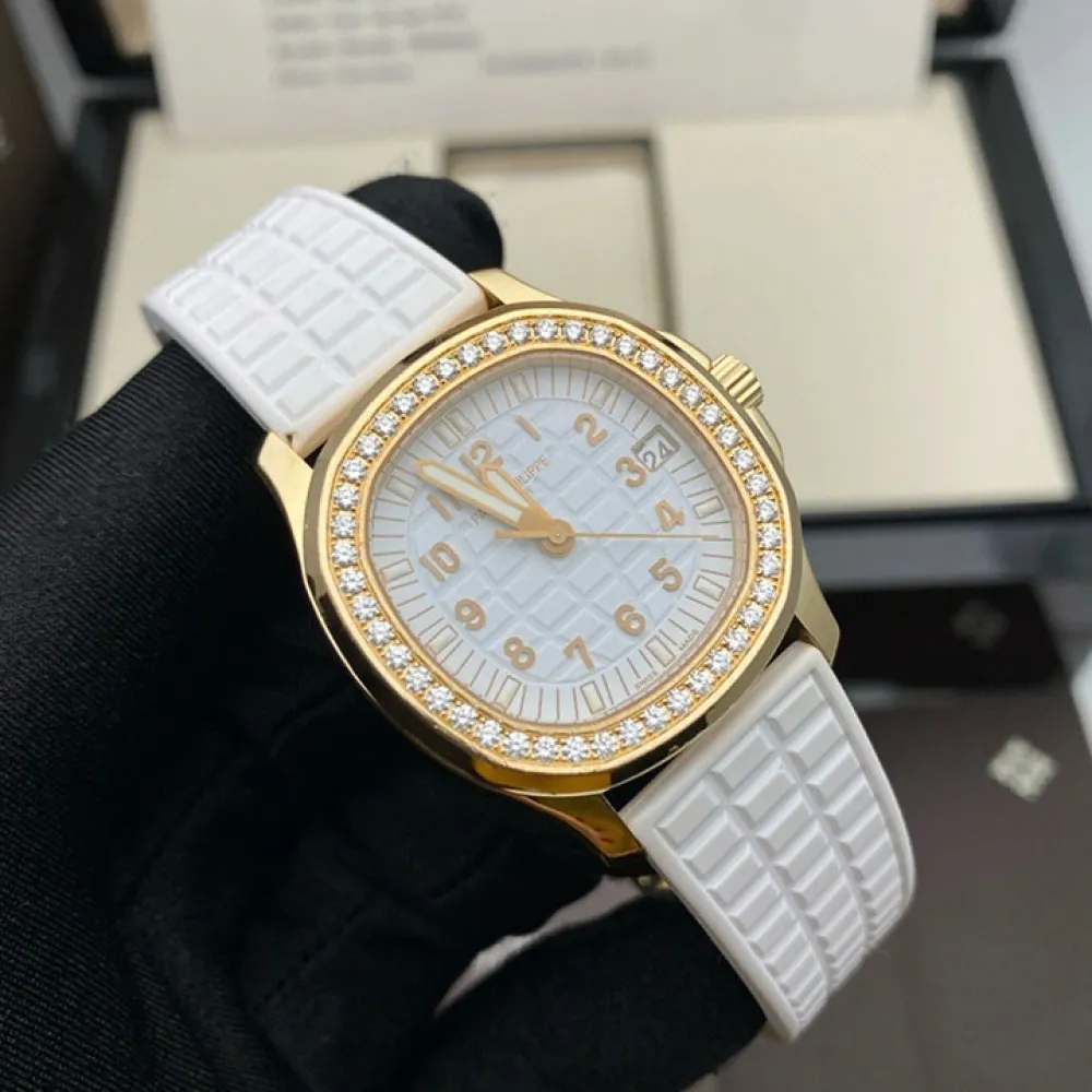 5068R-010-Patek Philippe Aquanaut-Women 5068R-010-Patek Philippe Aquanaut-Women