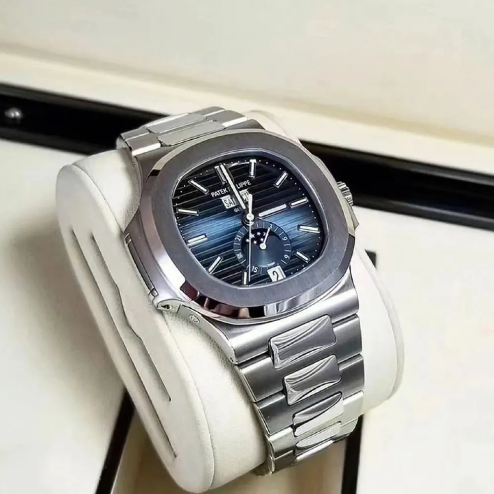 5726/1A Patek Philippe- Nautilus