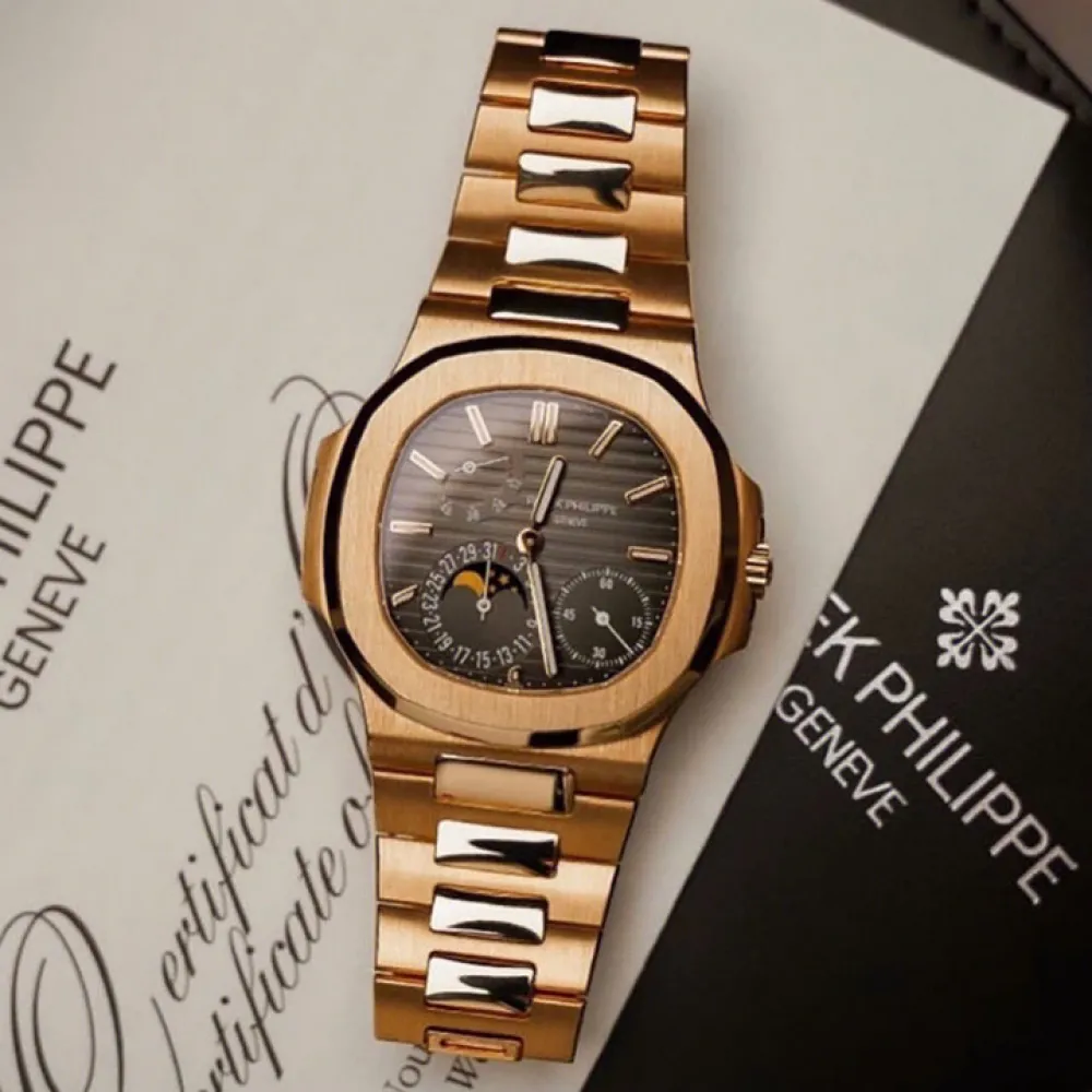5712/1R Patek Philippe- Nautilus